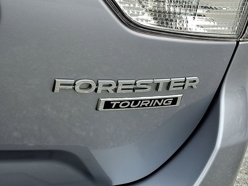 Used 2020 Subaru Forester Touring w/ Popular Package #2 image 32