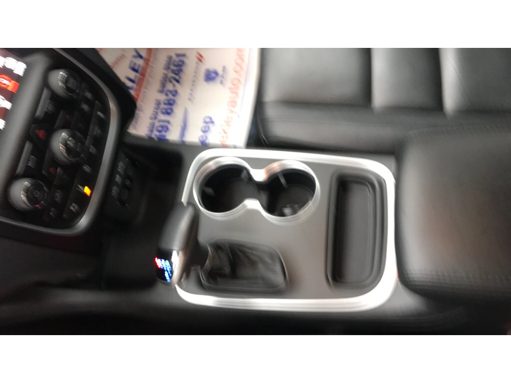 Used 2020 Dodge Durango Citadel w/ Technology Group AWD/4WD image 11
