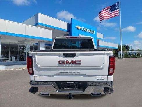 Used 2023 GMC Sierra 1500 SLE w/ X31 Off-Road Package AWD/4WD image 6