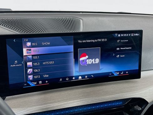 Used 2025 BMW 330i 330i w/ Convenience Package image 19