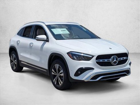 Certified 2025 Mercedes-Benz GLA 250 image 6