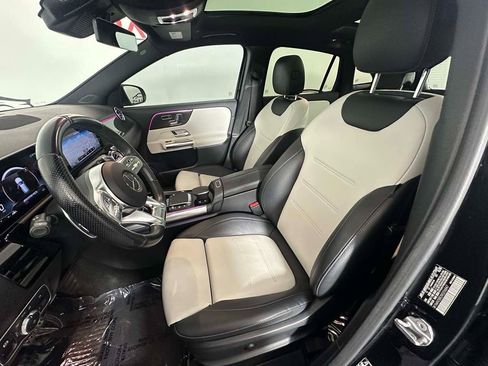 Used 2021 Mercedes-Benz GLA 35 AMG 4MATIC image 16