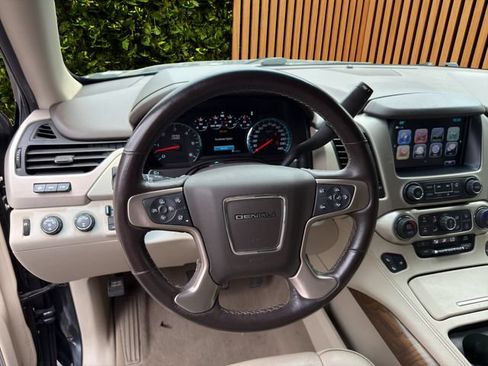 Used 2019 GMC Yukon Denali w/ Open Road Package AWD/4WD image 5