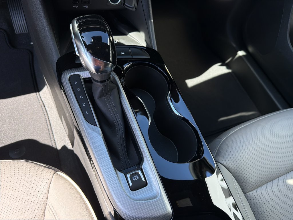 New 2026 Buick Envista Sport Touring FWD image 28
