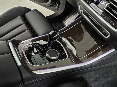 Certified 2022 BMW X5 xDrive40i w/ Parking Assistance Package image 15