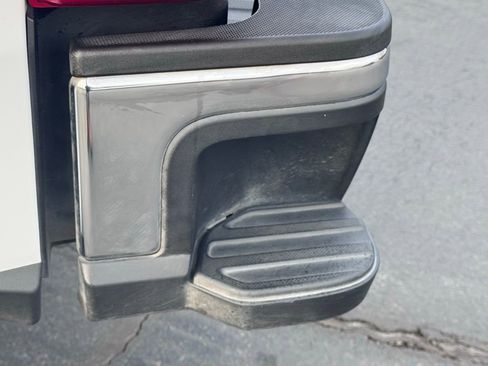 Used 2024 Ford F250 Lariat image 43