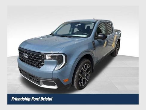 Used 2025 Ford Maverick Lariat w/ 4K Tow Package AWD/4WD image 1