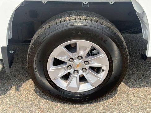Certified 2025 Chevrolet Silverado 1500 W/T RWD image 13