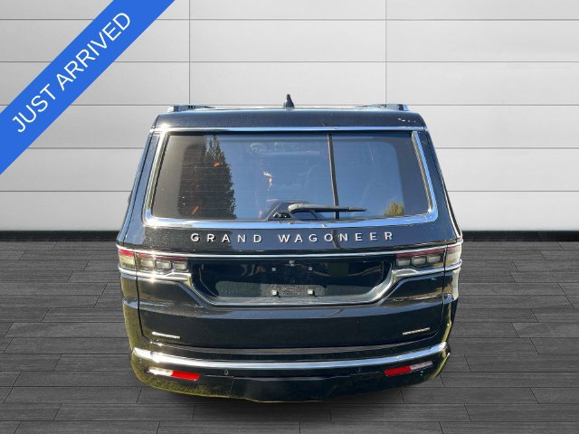Used 2022 Jeep Grand Wagoneer Series III w/ Rear Seat Video Group 1 AWD/4WD image 3