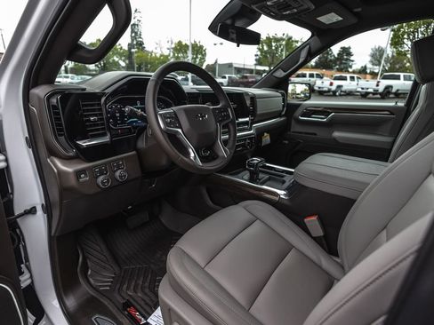 New 2026 Chevrolet Silverado 1500 RST AWD/4WD image 12