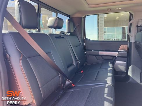 New 2025 Ford F350 Lariat w/ Lariat Ultimate Package image 17