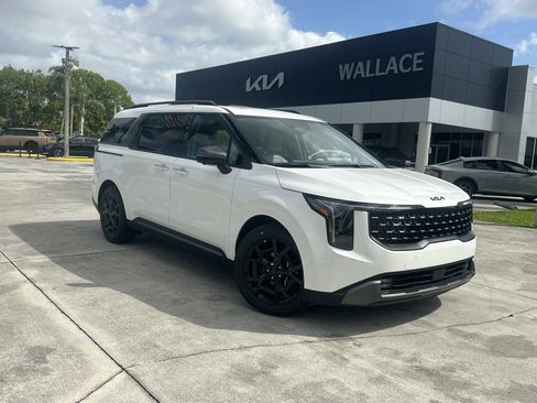New 2026 Kia Carnival SX FWD image 1