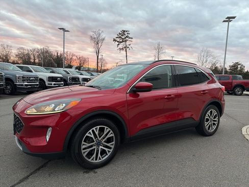 Certified 2022 Ford Escape SEL w/ Technology Package image 8