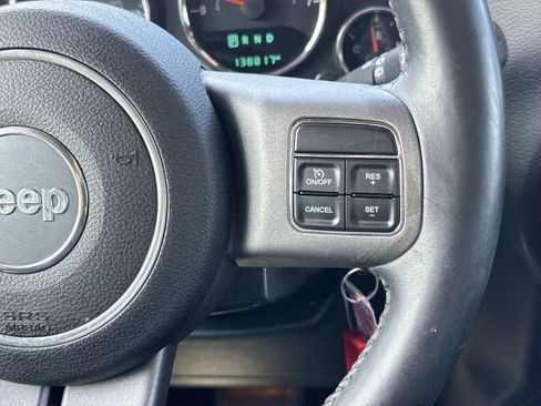 Used 2016 Jeep Wrangler Unlimited Sport AWD/4WD image 13