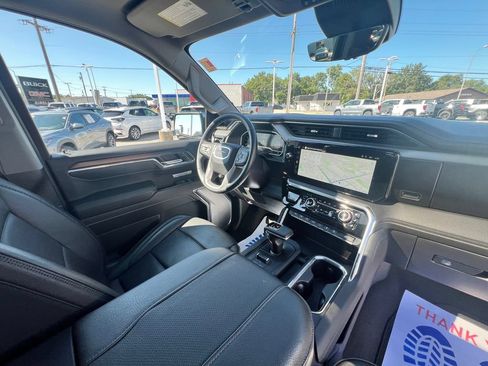 Used 2024 GMC Sierra 1500 Denali w/ Technology Package AWD/4WD image 43