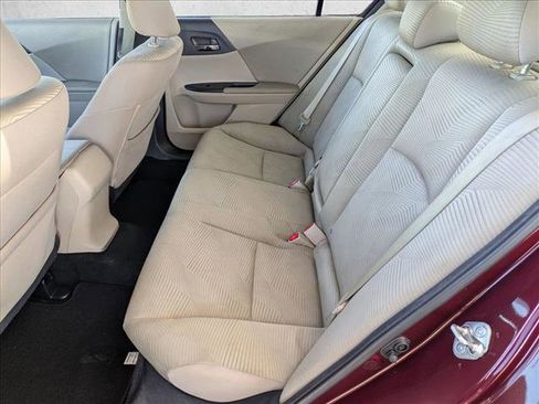 Used 2016 Honda Accord LX image 17