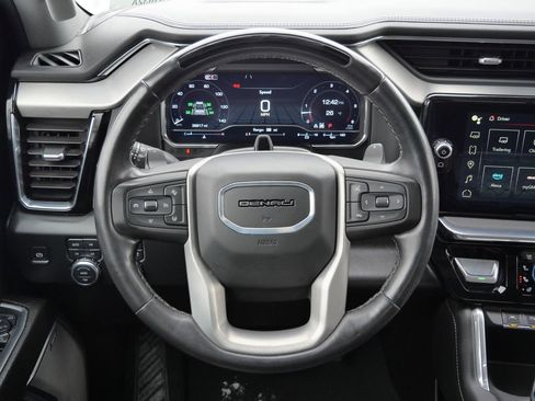 Used 2024 GMC Sierra 1500 Denali image 16