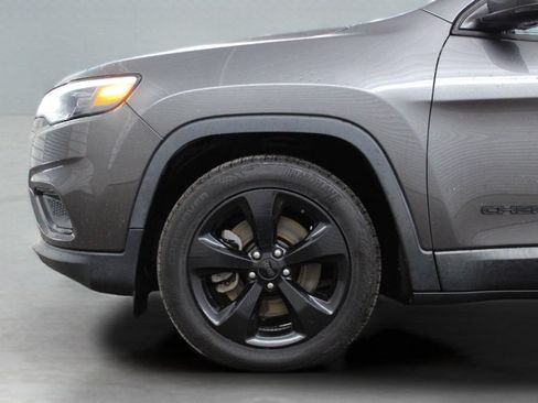 Used 2020 Jeep Cherokee Latitude Plus FWD image 6