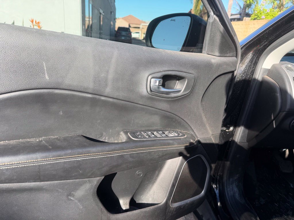Used 2021 Jeep Compass Latitude FWD image 20