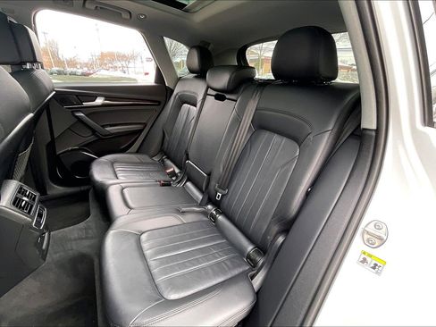 Used 2020 Audi Q5 2.0T Premium Plus image 31