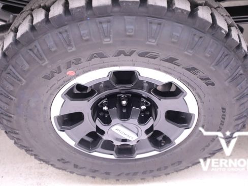 New 2026 Ford F250 King Ranch w/ Tremor Off-Road Package image 44