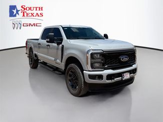 Used 2025 Ford F250 XL w/ STX Appearance Package AWD/4WD video 1