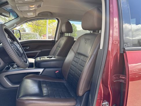 Used 2018 Nissan Titan Platinum Reserve w/ Platinum Utility Package image 14