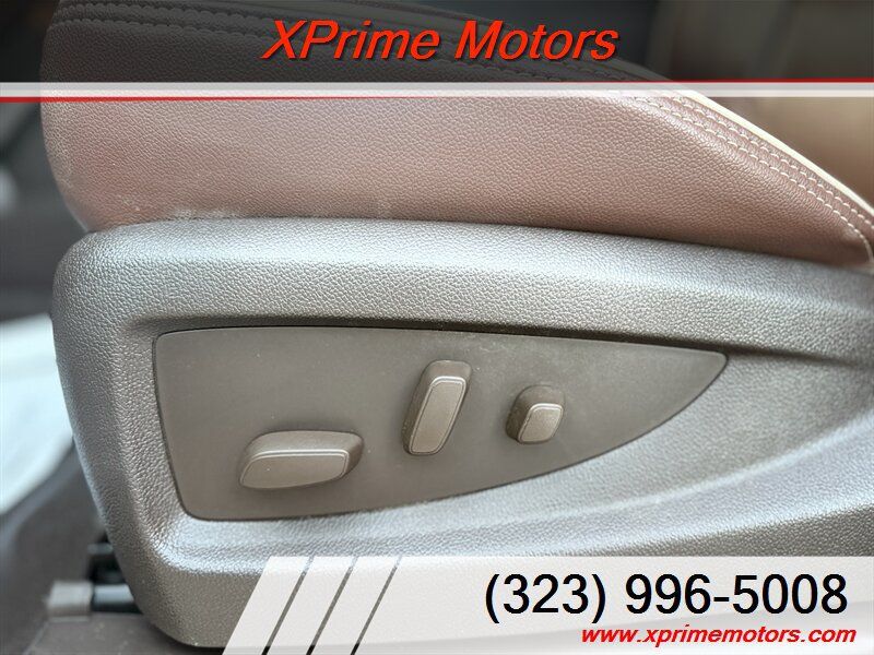 Used 2017 Chevrolet Silverado 1500 High Country AWD/4WD image 15