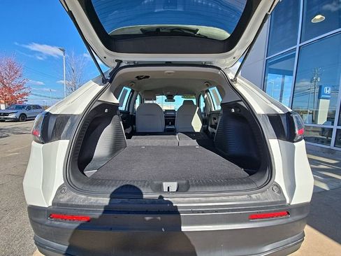 Certified 2023 Honda HR-V LX image 28