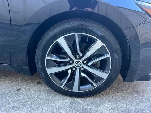 Used 2019 Nissan Maxima 3.5 SV w/ Floor Mat Group image 33