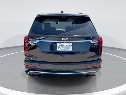Used 2021 Cadillac XT6 Premium Luxury image 7