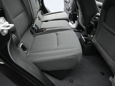 Used 2021 Jeep Gladiator Overland w/ Cold Weather Group image 23