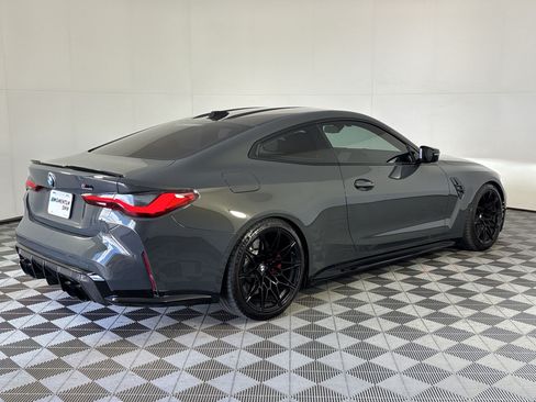 Used 2024 BMW M4 Competition RWD image 9