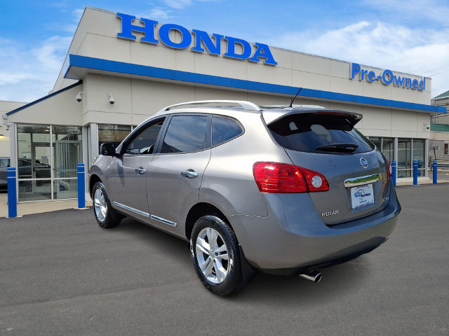 Used 2013 Nissan Rogue SV w/ Premium Pkg AWD/4WD image 6