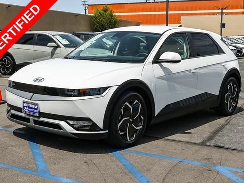 Certified 2024 Hyundai Ioniq 5 SE RWD image 3
