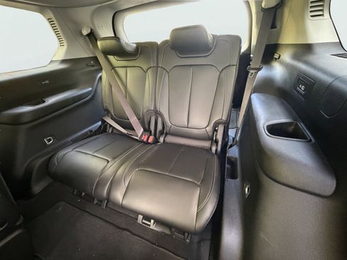 Used 2021 Jeep Grand Cherokee L Limited image 16