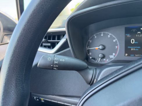 Used 2024 Toyota Corolla LE FWD image 17