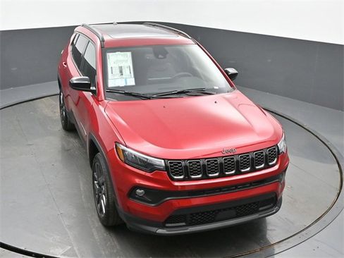New 2026 Jeep Compass Latitude image 45