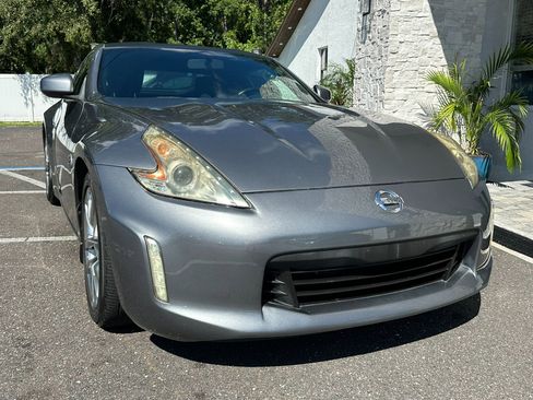 Used 2013 Nissan 370Z Coupe image 22