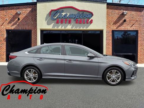 Used 2018 Hyundai Sonata SEL FWD image 3