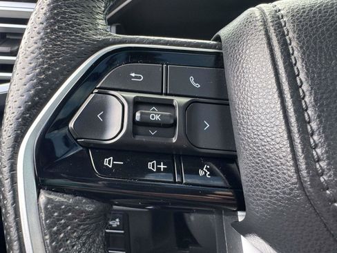 Used 2023 Toyota Tundra Platinum image 17