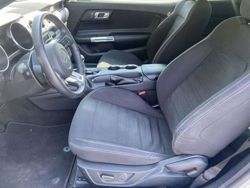 Certified 2017 Ford Mustang Coupe RWD image 15