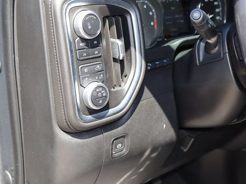 Used 2019 GMC Sierra 1500 Denali w/ Denali Ultimate Package AWD/4WD image 25