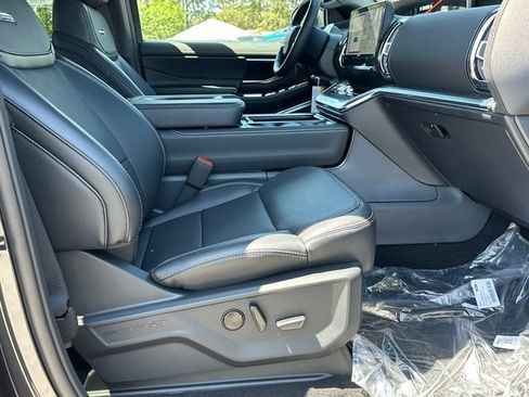 New 2026 Ford Expedition Platinum AWD/4WD image 13