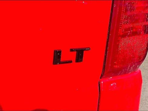 New 2026 Chevrolet Silverado 1500 LT w/ LPO, Dark Essentials Package image 10