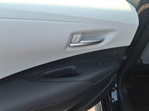 Used 2024 Toyota Corolla SE FWD image 6