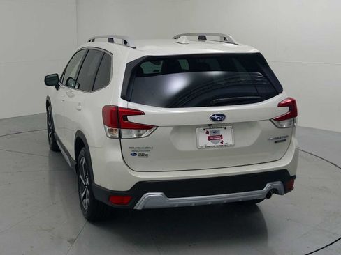Certified 2023 Subaru Forester Touring AWD/4WD image 8