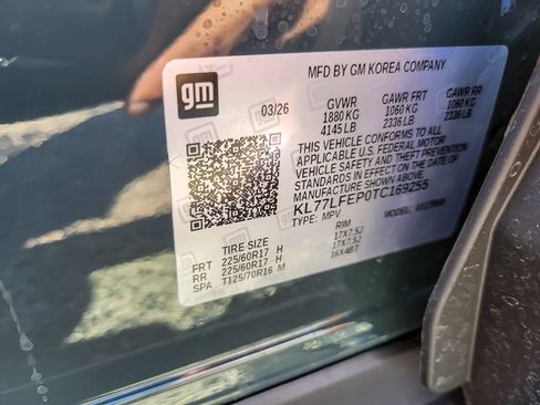 New 2026 Chevrolet Trax LS w/ LS Convenience Package FWD image 18