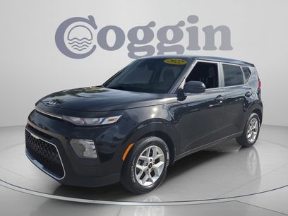 Used 2022 Kia Soul S