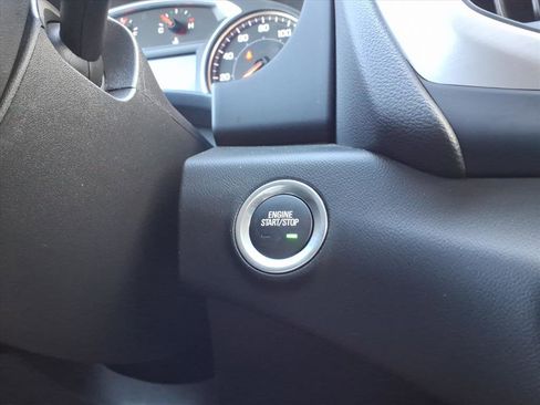 Certified 2022 GMC Terrain SLE w/ Driver Convenience Package image 22